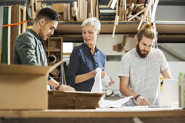 découvrez nos solutions d'assurance adaptées aux sociétés à responsabilité limitée (sarl). protégez votre entreprise avec des couvertures personnalisées, des conseils d'experts et un service client réactif.