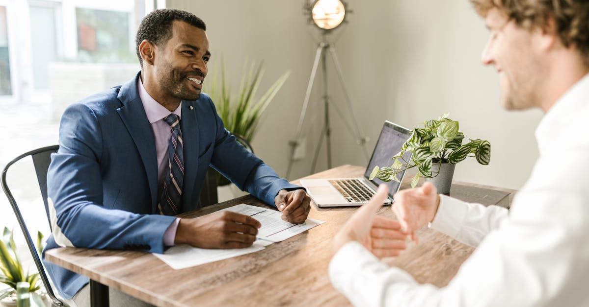 découvrez l'assurance expatrié, une solution essentielle pour protéger vos besoins de couverture santé à l'étranger. profitez de la tranquillité d'esprit lors de votre séjour à l'étranger grâce à des garanties adaptées à votre situation.